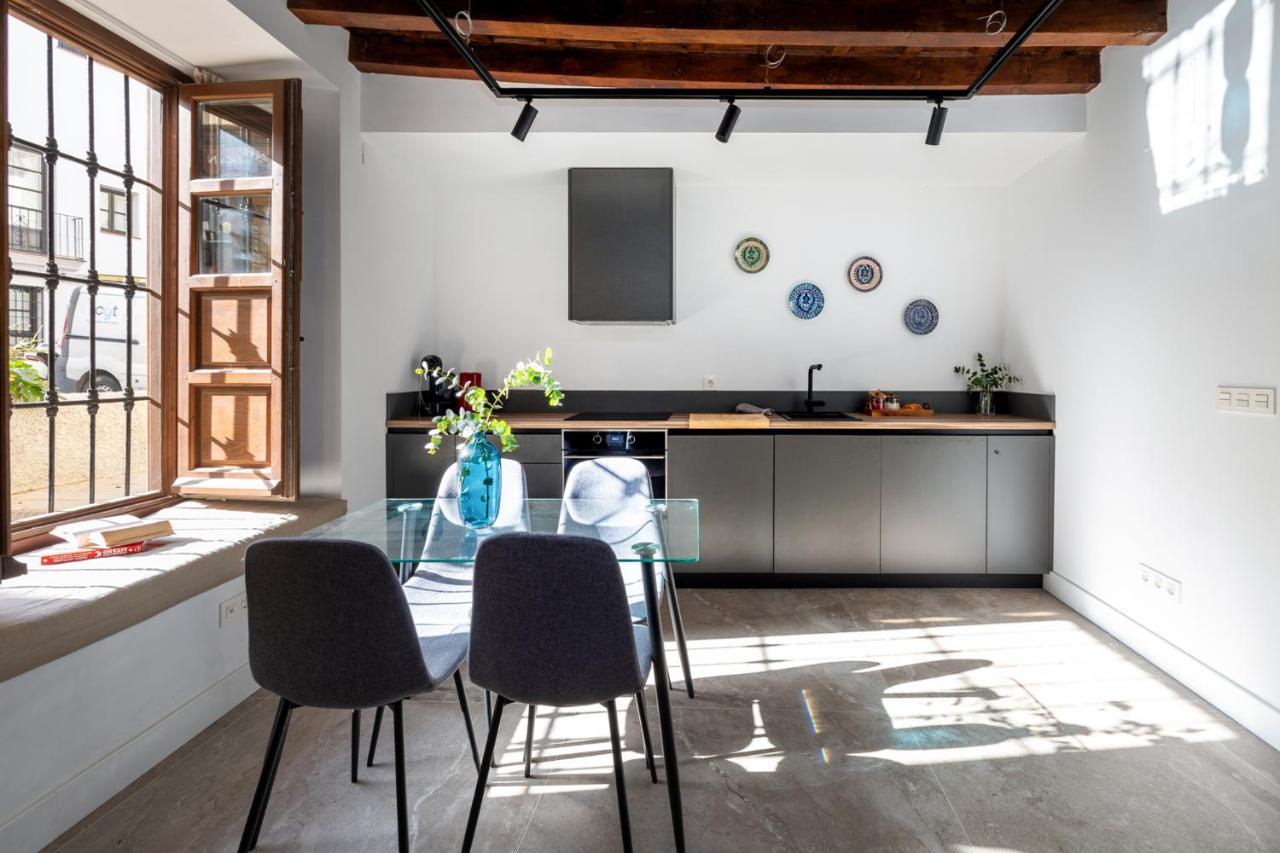 Apartamentos Realejo - Diseno, Confort Y Encanto En El Centro Historico De กรานาดา ภายนอก รูปภาพ