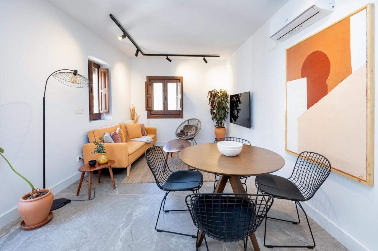 Apartamentos Realejo - Diseno, Confort Y Encanto En El Centro Historico De กรานาดา ภายนอก รูปภาพ